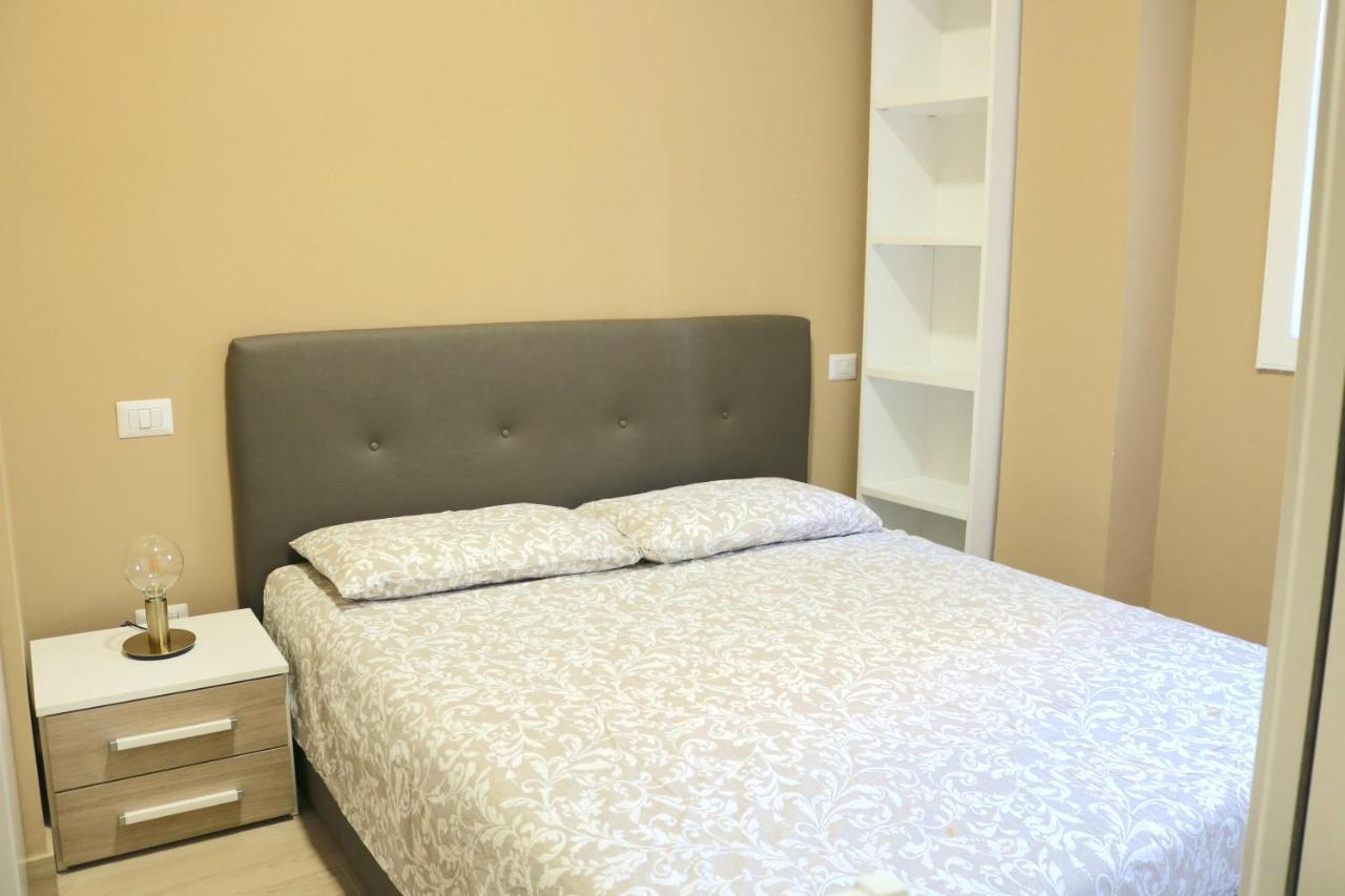 Portello Double Rooms Flat - 3 People Milánó Kültér fotó